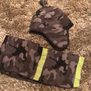 Gap kids hat size L & scarf one size set winter